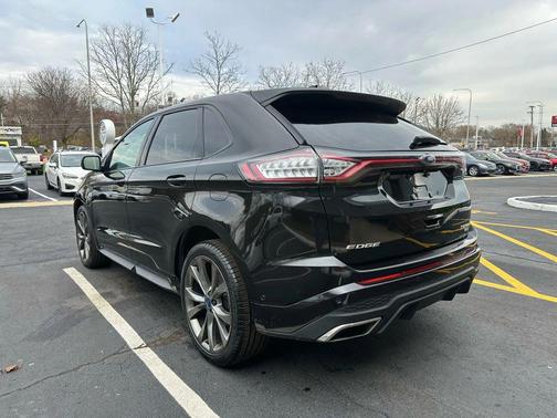 2017 Ford Edge Sport