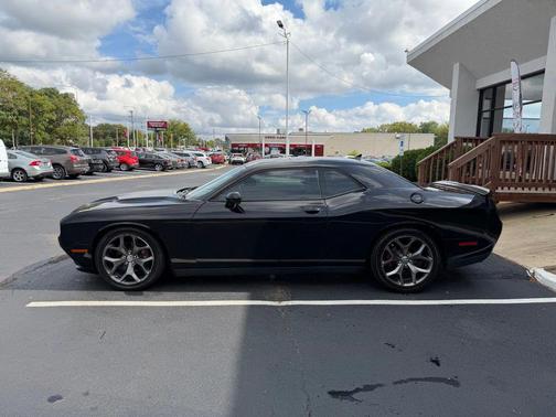 2015 Dodge Challenger R/T Plus