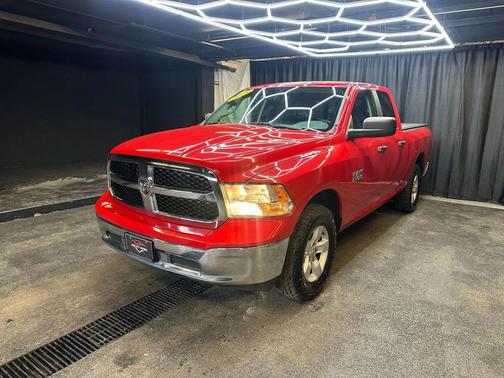 2018 RAM 1500 SLT