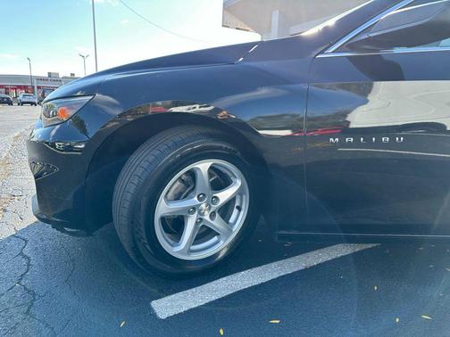 2017 Chevrolet Malibu 1LS