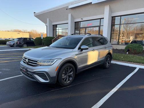 2023 Volkswagen Tiguan 2.0T SE 4MOTION