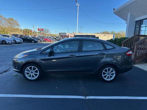 2019 Ford Fiesta SE