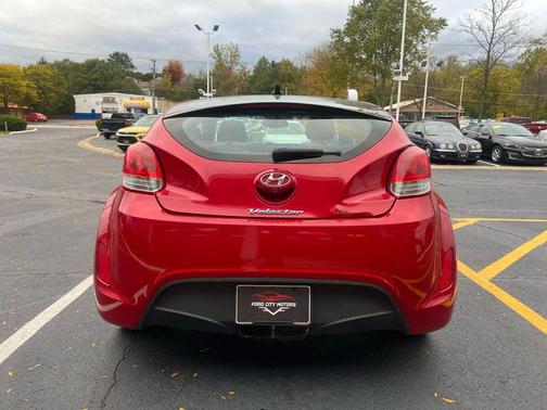 2014 Hyundai Veloster Base