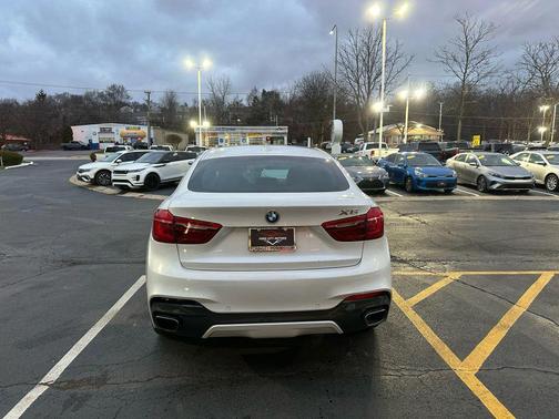 2017 BMW X6 xDrive35i