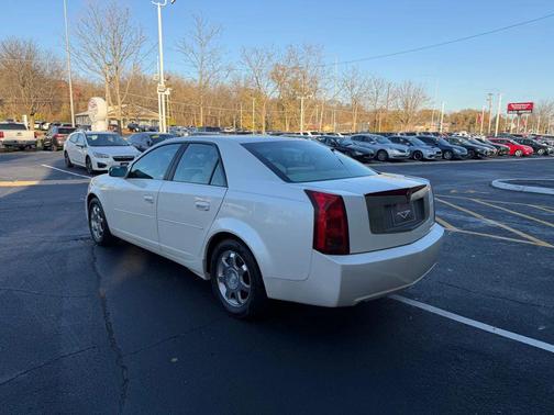 2003 Cadillac CTS Base