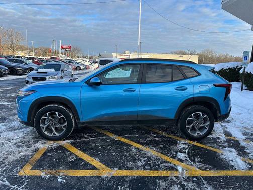 2025 Chevrolet Trax LT