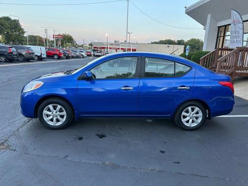 2012 Nissan Versa 1.6 S