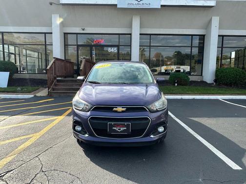 2017 Chevrolet Spark 1LT