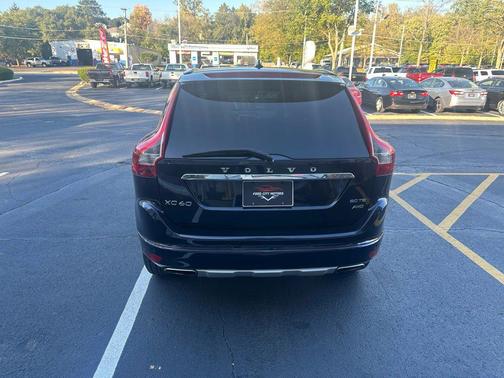 2016 Volvo XC60 T6 Platinum