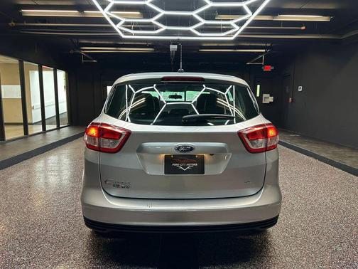 Ingot Silver Metallic 2017 Ford C-Max Energi SE