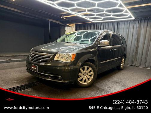 2011 Chrysler Town & Country Touring-L