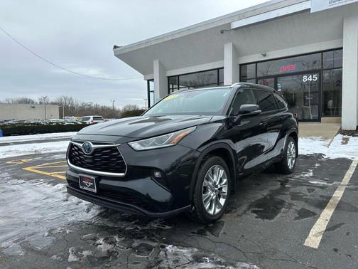 2023 Toyota Highlander Hybrid Limited