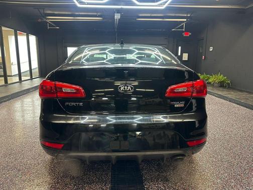 2016 Kia Forte Koup SX