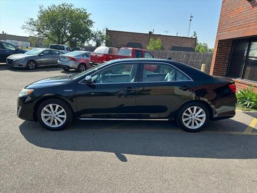 2012 Toyota Camry Hybrid XLE