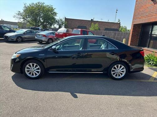 2012 Toyota Camry Hybrid XLE