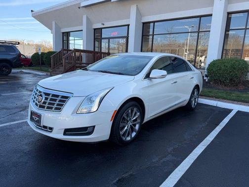 2014 Cadillac XTS Base