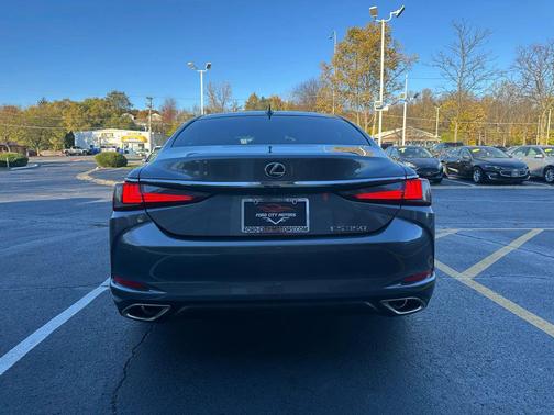 2021 Lexus ES 350 Base