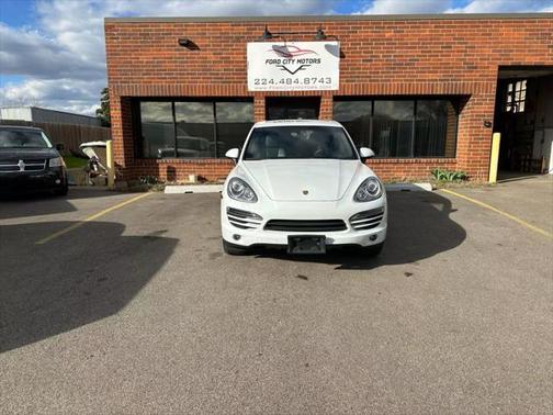 2013 Porsche Cayenne Base