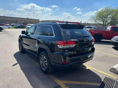 2020 Jeep Grand Cherokee Laredo
