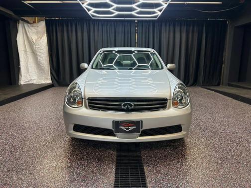 Silver 2006 INFINITI G35 Base