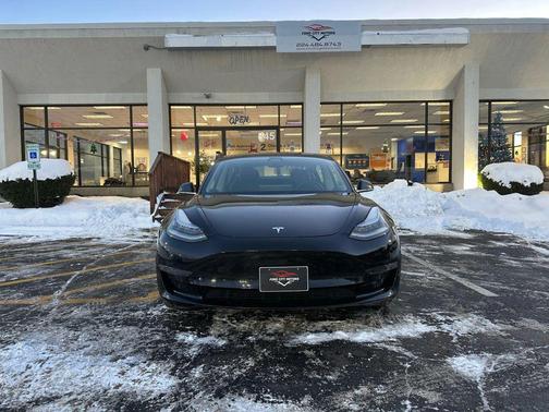 2020 Tesla Model 3 Standard Range