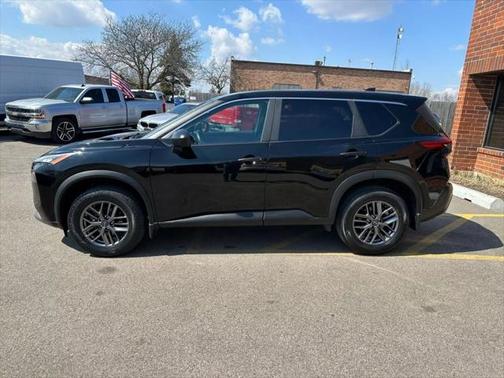 2023 Nissan Rogue S