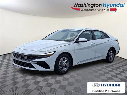 2025 Hyundai ELANTRA SE