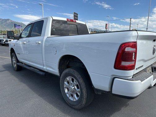 2024 RAM 2500 Laramie Crew Cab 4x4 6'4' Box