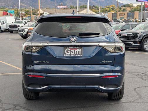 2022 Buick Enclave AWD Avenir