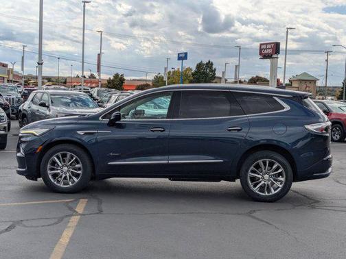 2022 Buick Enclave AWD Avenir