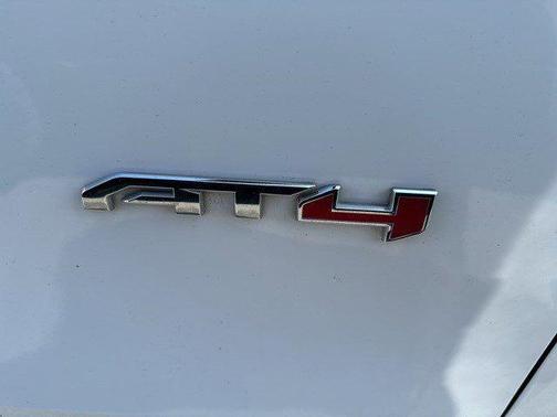 2023 GMC Terrain AWD AT4