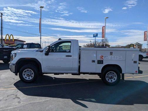 2025 GMC Sierra 3500 Base