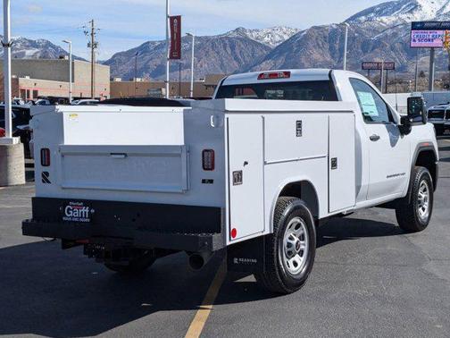 2025 GMC Sierra 3500 Base
