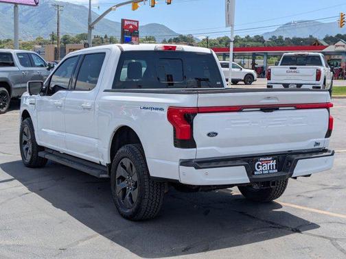 2023 Ford F-150 Lightning LARIAT