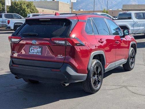 2024 Toyota RAV4 Hybrid XLE