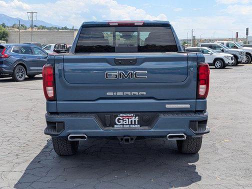 2025 GMC Sierra 1500 Elevation