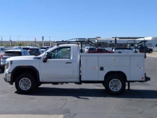 2025 GMC Sierra 3500 Base