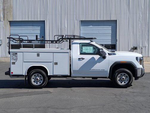 2025 GMC Sierra 3500 Base
