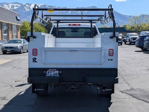 2025 GMC Sierra 3500 Base
