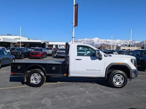Summit White 2024 GMC Sierra 2500 Pro