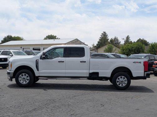 2023 Ford F-350 XLT