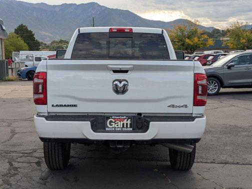 2024 RAM 2500 Laramie Crew Cab 4x4 6'4' Box
