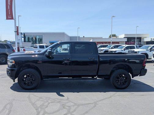 2024 RAM 2500 Laramie Crew Cab 4x4 6'4' Box