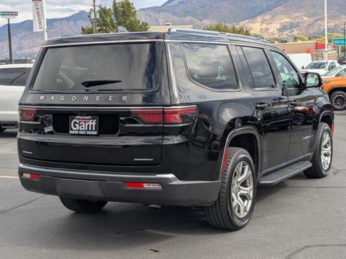 2022 Jeep Wagoneer Series II 4x4