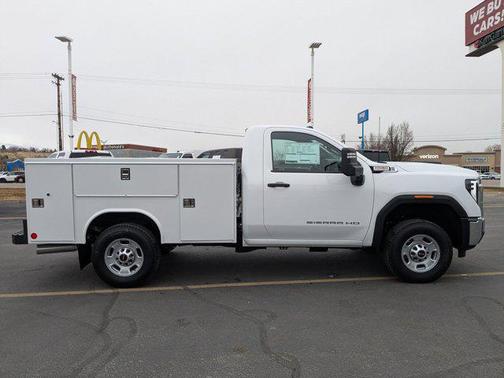 2025 GMC Sierra 2500 Base