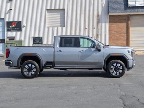 2025 GMC Sierra 2500 Denali