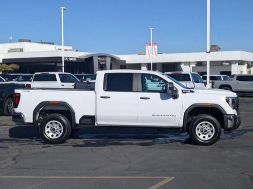 2025 GMC Sierra 3500 Base