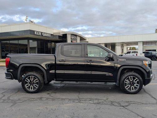 2019 GMC Sierra 1500 AT4