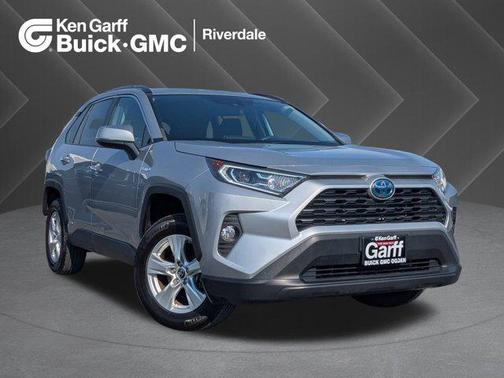 2020 Toyota RAV4 Hybrid XLE