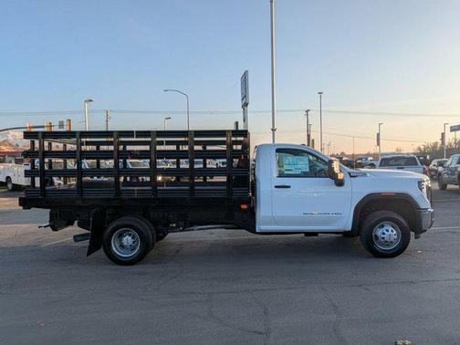 2025 GMC Sierra 3500 Base